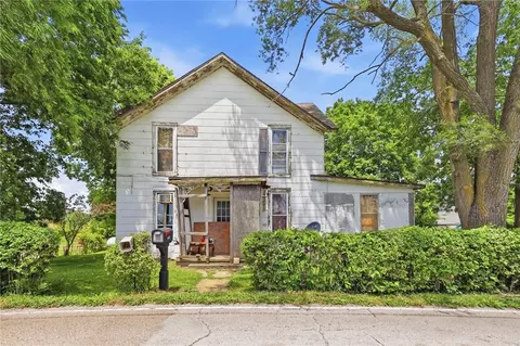 12220 Dille Rd, New Carlisle, OH 45344