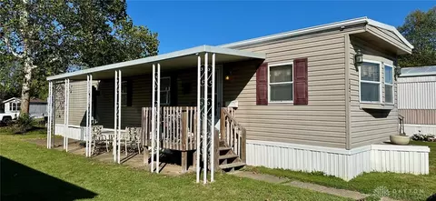 3473 Seaboard Dr #143, Dayton, OH 45414