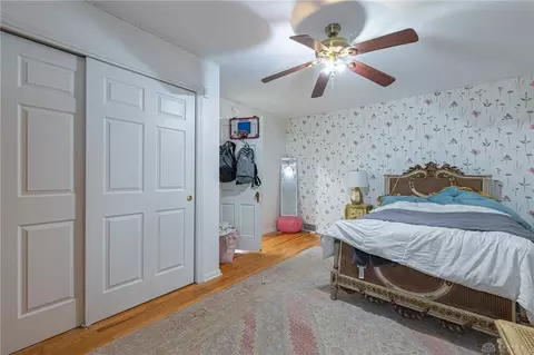 Bedroom - 3225 Atherton Rd, Kettering, OH 45409 photo 4 of 9