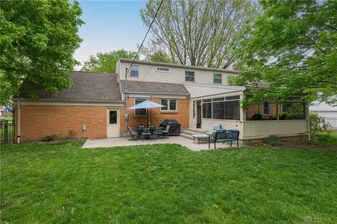 Exterior - 3225 Atherton Rd, Kettering, OH 45409 photo 7 of 8