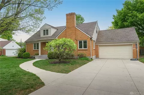 Exterior - 3225 Atherton Rd, Kettering, OH 45409 photo 3 of 8