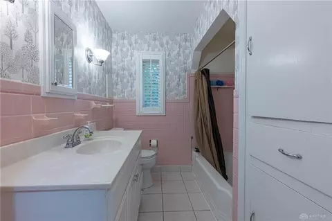 Bath - 3225 Atherton Rd, Kettering, OH 45409 photo 1 of 2