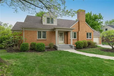 Exterior - 3225 Atherton Rd, Kettering, OH 45409 photo 2 of 8