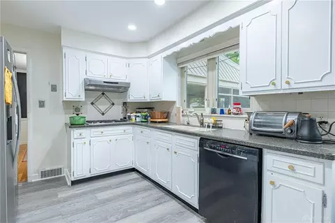 Kitchen - 3225 Atherton Rd, Kettering, OH 45409 photo 2 of 5