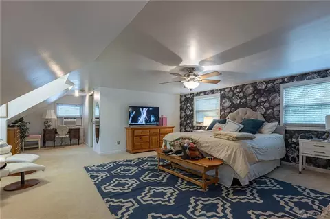 Bedroom - 3225 Atherton Rd, Kettering, OH 45409 photo 5 of 9