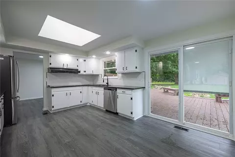 Kitchen - 1922 Old Coach Rd, Springfield, OH 45505 photo 1 of 7