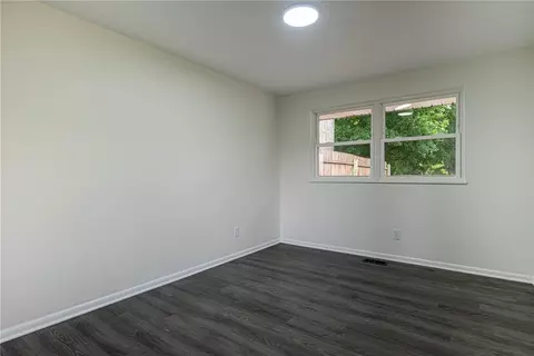 Bedroom - 1922 Old Coach Rd, Springfield, OH 45505 photo 1 of 10