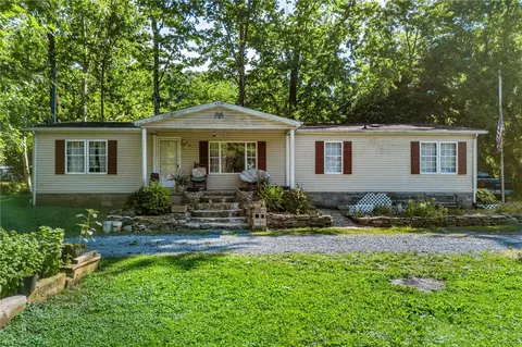 4315 Ripley Rd, Ripley, OH 45167