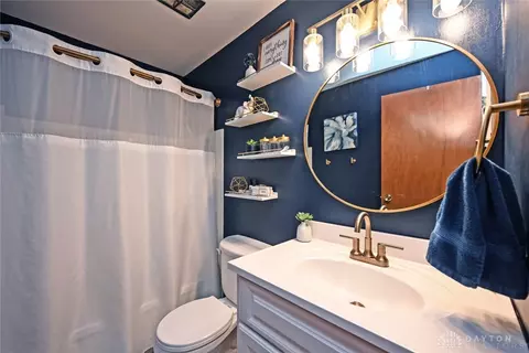 Bath - 2665 Hemphill Rd, Kettering, OH 45440 photo 2 of 2