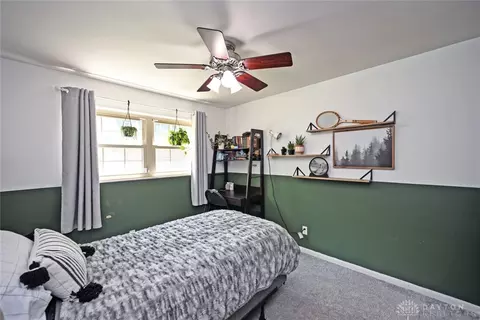 Bedroom - 2665 Hemphill Rd, Kettering, OH 45440 photo 6 of 7
