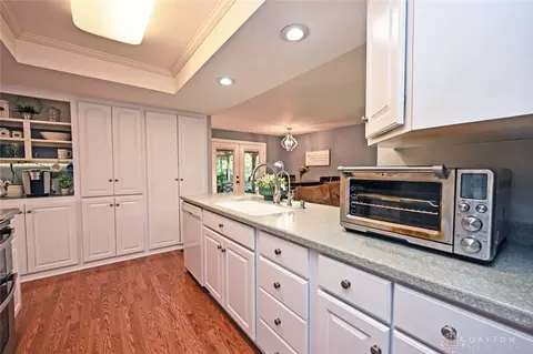 Kitchen - 2665 Hemphill Rd, Kettering, OH 45440 photo 1 of 4