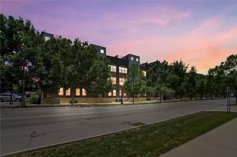 28 S Patterson Blvd, Dayton, OH 45402