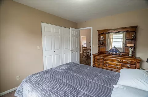 Bedroom - 277 W Pinehurst St, Sidney, OH 45365 photo 6 of 6