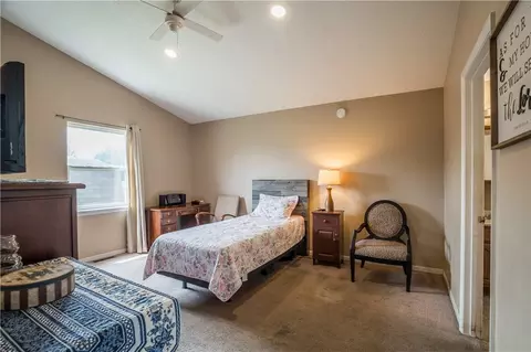 Bedroom - 277 W Pinehurst St, Sidney, OH 45365 photo 3 of 6