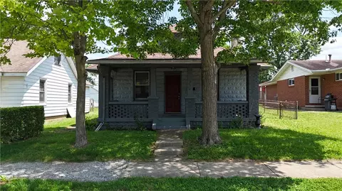 2832 Rushland Dr, Kettering, OH 45419
