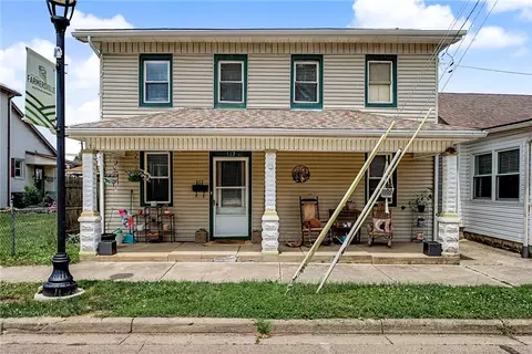 117 E Center St, Farmersville, OH 45325