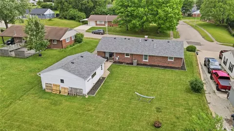 View/Area - 2937 E Cunnington Ln, Kettering, OH 45420 photo 4 of 5