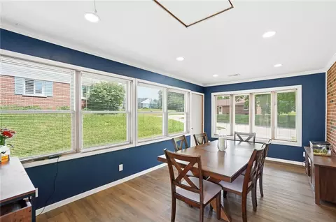 Dining - 2937 E Cunnington Ln, Kettering, OH 45420 photo 3 of 3