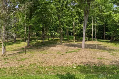 2084 Corwin Rd, Wayne Twp, OH 45054 photo 13