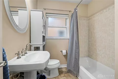 Bath - 3228 Shroyer Rd, Kettering, OH 45429 photo 1 of 4