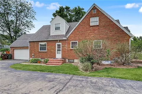 Exterior - 3228 Shroyer Rd, Kettering, OH 45429 photo 6 of 9