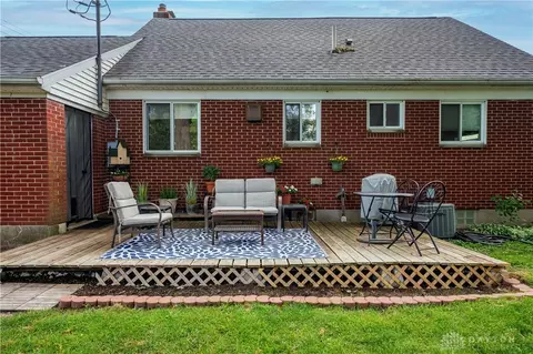 Exterior - 3105 Annabelle Dr, Kettering, OH 45429 photo 11 of 15