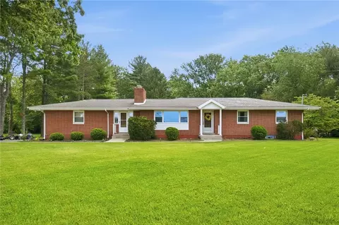 9228 Ferry Rd, Waynesville, OH 45068