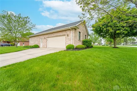 Exterior - 521 E Hoewisher Rd, Sidney, OH 45365 photo 6 of 12