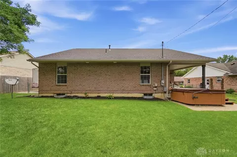 Exterior - 4239 Midfield St, Springfield, OH 45503 photo 13 of 13