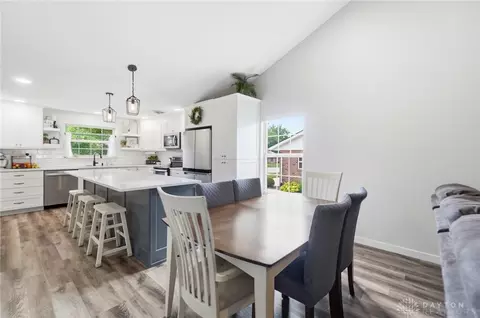 Dining - 4239 Midfield St, Springfield, OH 45503 photo 2 of 2