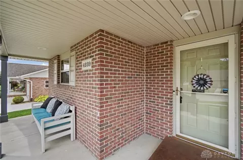 Exterior - 4239 Midfield St, Springfield, OH 45503 photo 3 of 13