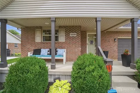 Exterior - 4239 Midfield St, Springfield, OH 45503 photo 4 of 13