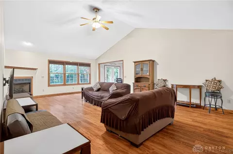Living - 1185 Huron Ct, Sidney, OH 45365 photo 2 of 3