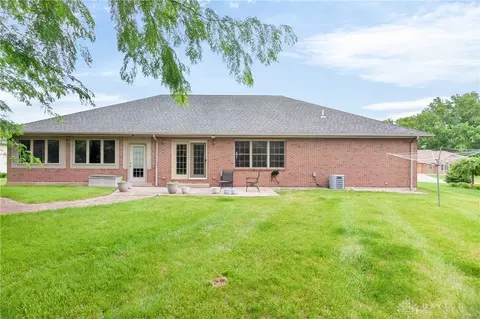 Exterior - 1185 Huron Ct, Sidney, OH 45365 photo 6 of 10