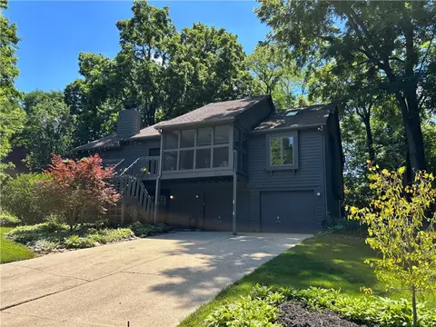 Exterior - 6411 Shadow Lake Trl, Centerville, OH 45459 photo 2 of 8