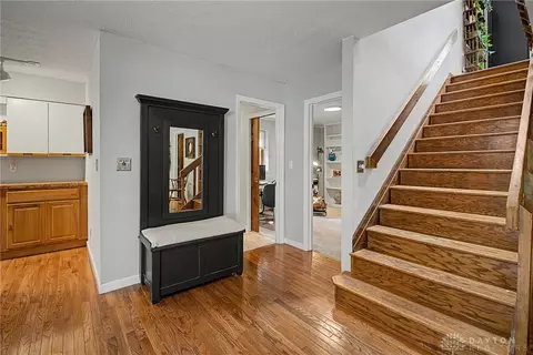 Entry Way - 6411 Shadow Lake Trl, Centerville, OH 45459 photo 4 of 4