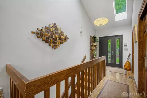 Entry Way - 6411 Shadow Lake Trl, Centerville, OH 45459 photo 2 of 4
