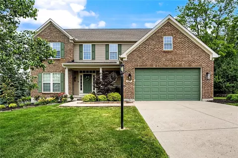 145 Stanton Dr, Springboro, OH 45066