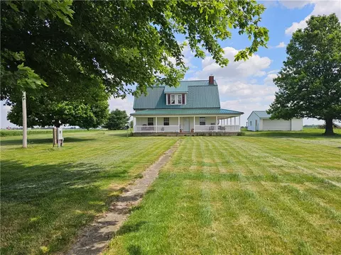 123 Gleason Rd, Sabina, OH 45169
