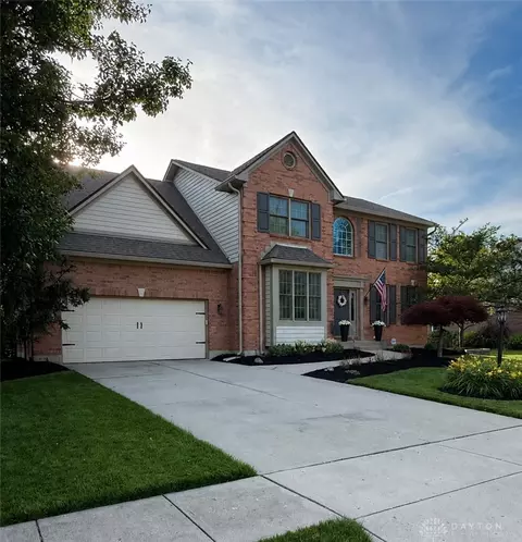Exterior - 9503 Gem Stone Dr, Centerville, OH 45458 photo 2 of 8