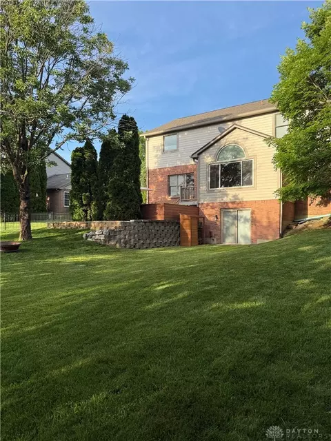Exterior - 9503 Gem Stone Dr, Centerville, OH 45458 photo 3 of 8
