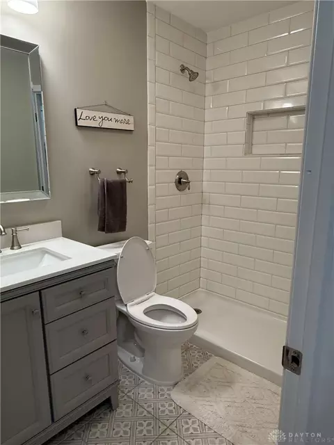 Bath - 9503 Gem Stone Dr, Centerville, OH 45458 photo 5 of 5