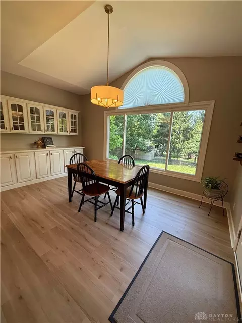 Dining - 9503 Gem Stone Dr, Centerville, OH 45458 photo 4 of 5