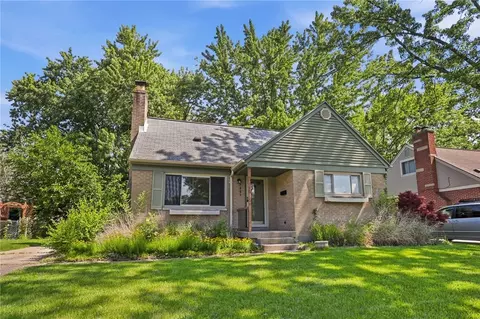 Exterior - 1851 Beaverton Dr, Kettering, OH 45429 photo 3 of 3