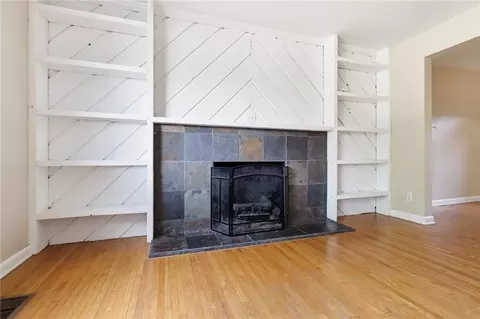 Living - 1851 Beaverton Dr, Kettering, OH 45429 photo 2 of 5