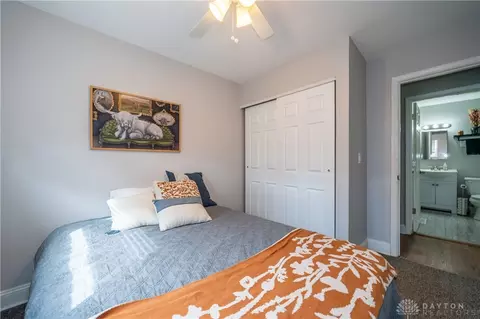 605 Mercury Dr, Cincinnati, OH 45244 photo 18