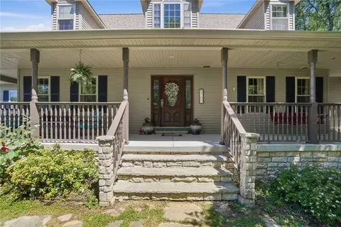 Exterior - 5700 Kizer Ln, Springfield, OH 45502 photo 3 of 21