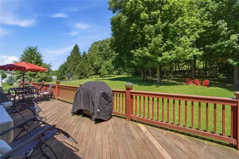 Exterior - 5700 Kizer Ln, Springfield, OH 45502 photo 20 of 21