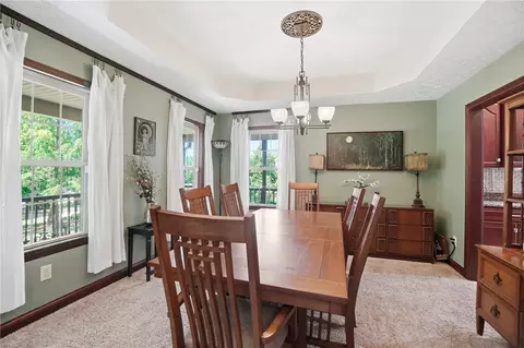 Dining - 5700 Kizer Ln, Springfield, OH 45502 photo 4 of 5