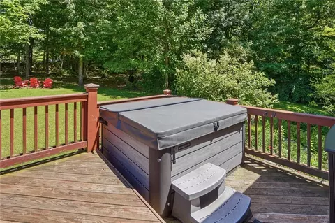 Exterior - 5700 Kizer Ln, Springfield, OH 45502 photo 19 of 21
